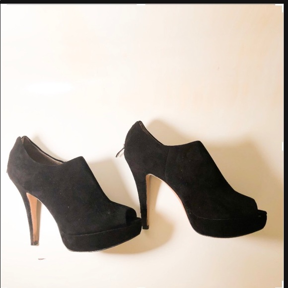 Vince Camuto Shoes - Vince Camuto Peep Toe  Heels 9 1/2 B Black Suede